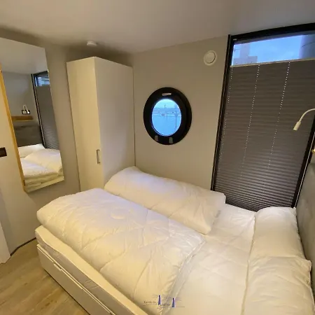 Hausboot Fjord Luna Mit Biosauna In Wendtorf